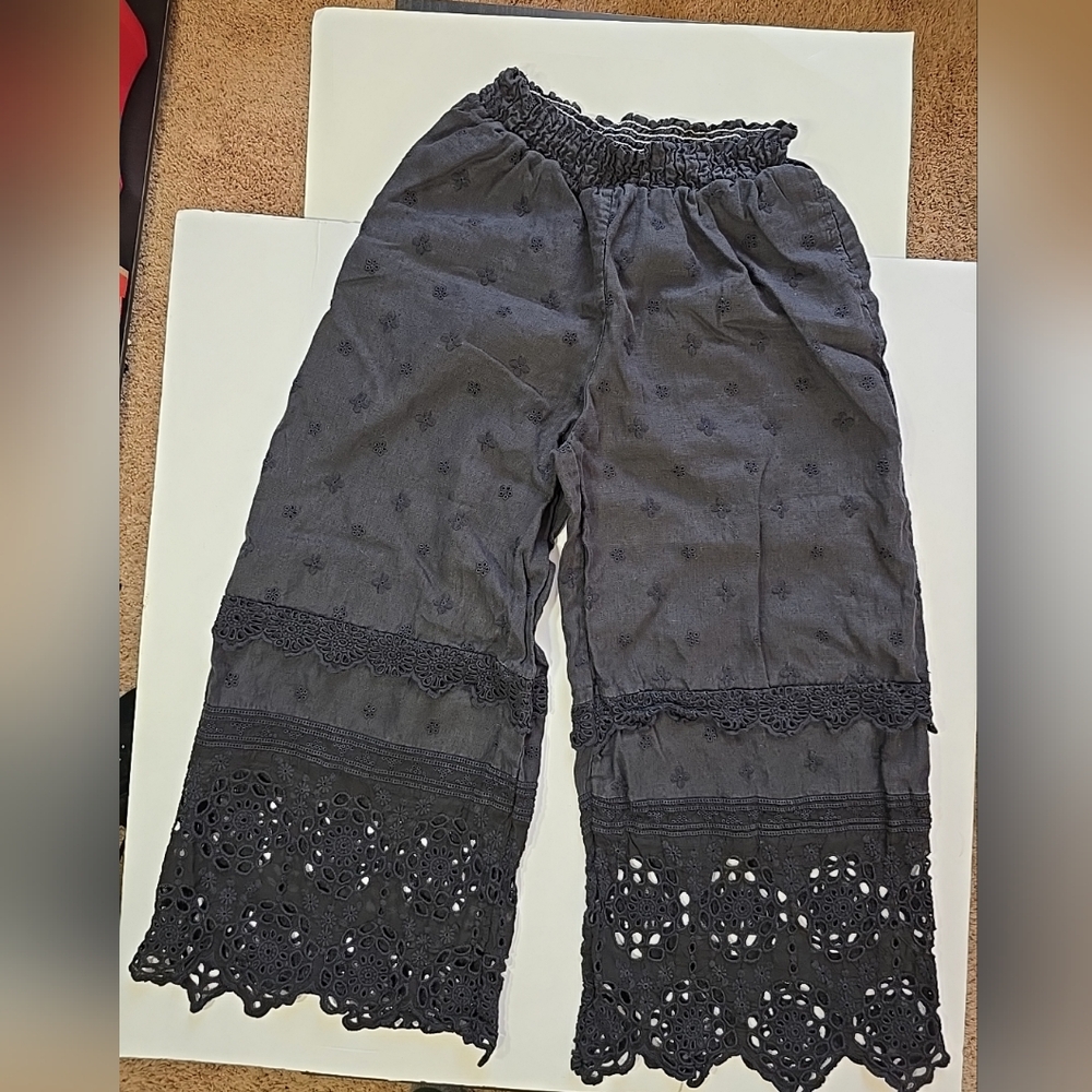 Johnny Was Eyelet Hem Lacy Elastic Waist Pants Black Size M